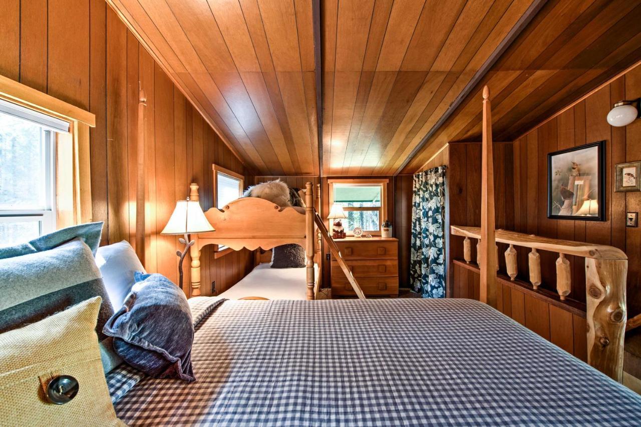 Serene Washington Escape With Deck And Mountain Views! 帕克伍德 外观 照片